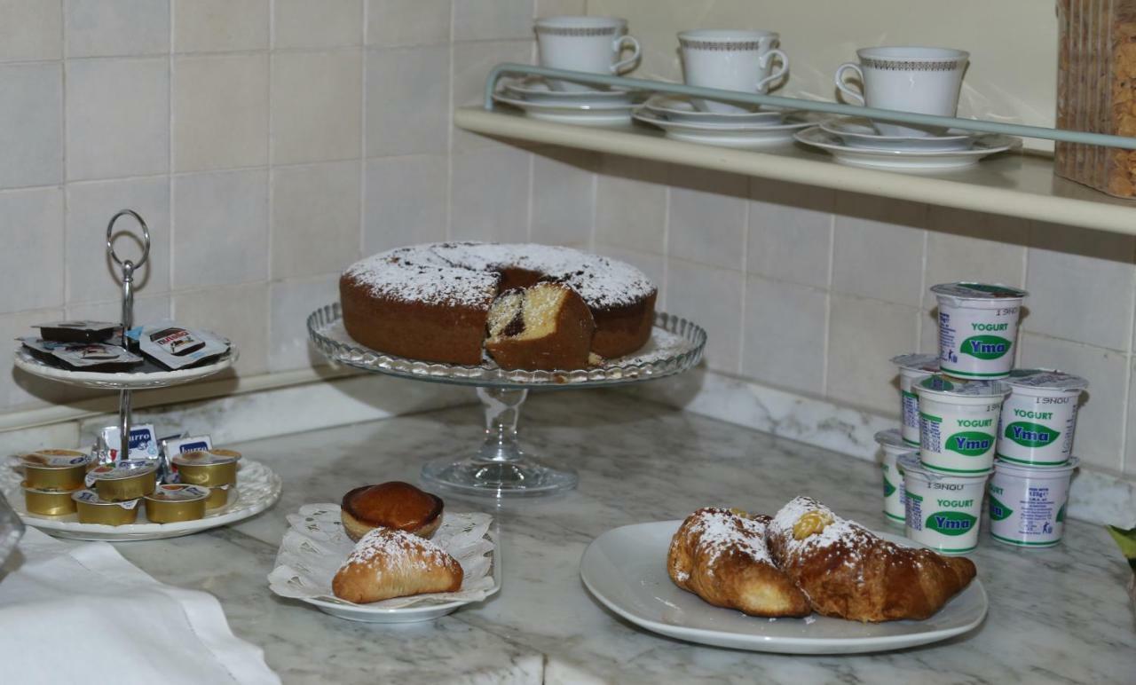 B&B Maison Blanche Помпей Екстериор снимка